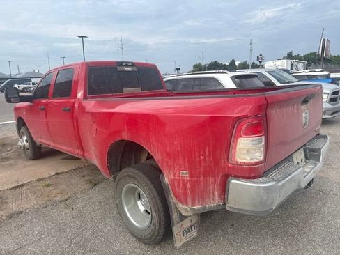 Used 2024 RAM 3500 Tradesman w/ Chrome Appearance Group AWD/4WD image 5