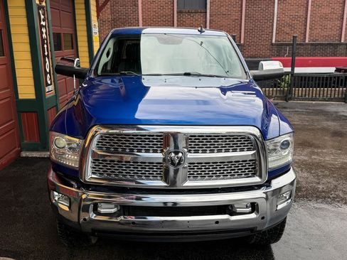 Used 2018 RAM 2500 Laramie w/ Convenience Group AWD/4WD image 12