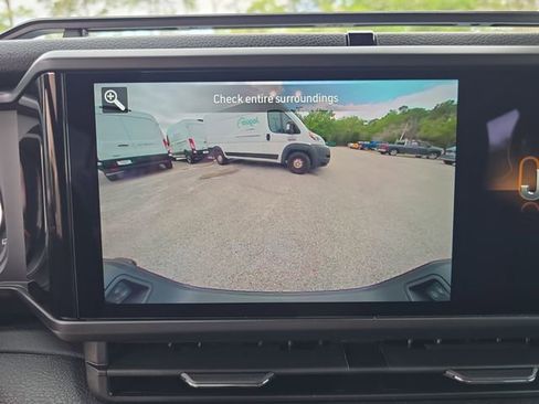 New 2026 Jeep Gladiator Willys AWD/4WD image 18