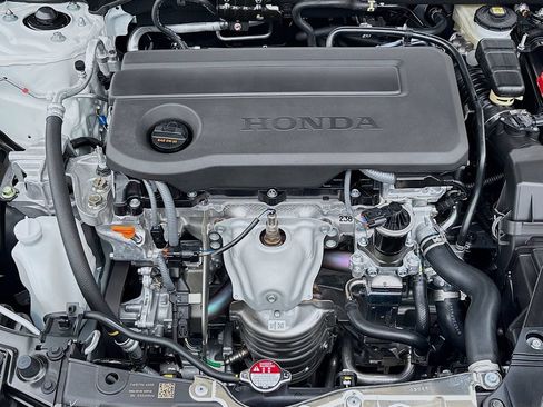 Used 2026 Honda Civic Sport image 33