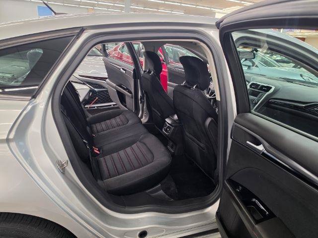 Used 2014 Ford Fusion SE w/ Equipment Group 201A FWD image 35
