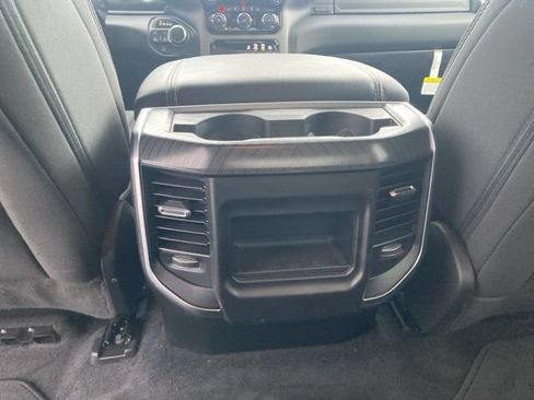 Used 2025 RAM 1500 Big Horn AWD/4WD image 19