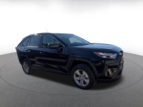 Used 2025 Toyota RAV4 LE image 2