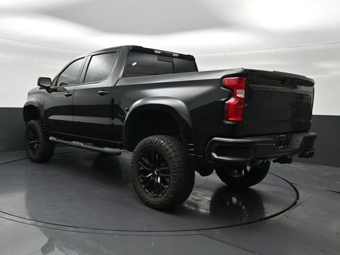 Used 2020 Chevrolet Silverado 1500 LT Trail Boss AWD/4WD image 3