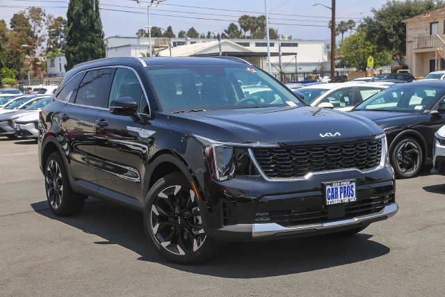New 2026 Kia Sorento EX AWD/4WD image 2