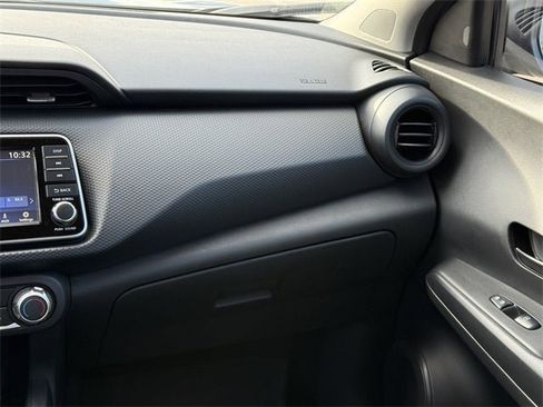 Used 2024 Nissan Kicks S image 16