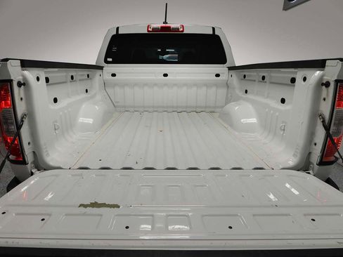 Used 2016 GMC Canyon 2WD Crew Cab w/ Convenience Package image 6