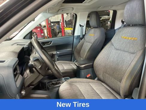 Used 2024 Ford Maverick Tremor w/ Tremor Off-Road Package AWD/4WD image 12
