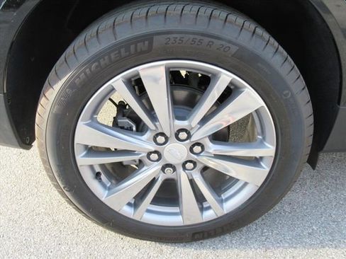 Used 2023 Cadillac XT5 Premium Luxury w/ Platinum Package image 8