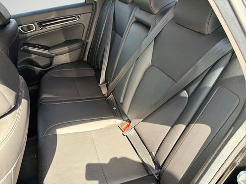 Used 2024 Honda Civic Touring image 30