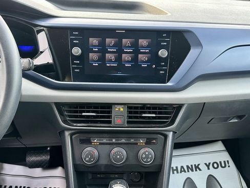 Used 2022 Volkswagen Taos SE image 24