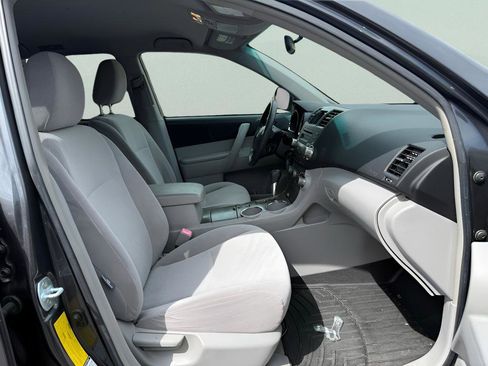 Used 2009 Toyota Highlander Limited image 16