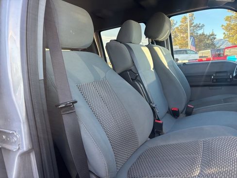 Used 2012 Ford F250 XLT w/ Camper Pkg image 26