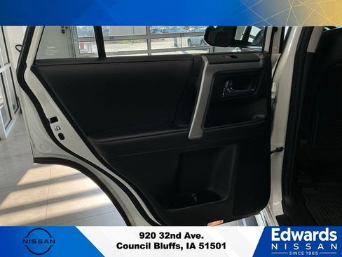 Used 2023 Toyota 4Runner Limited AWD/4WD image 11