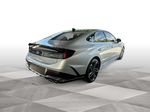 Used 2025 Hyundai Sonata N Line FWD image 8