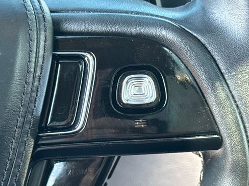 Used 2023 Lincoln Aviator AWD w/ Premium Package image 36