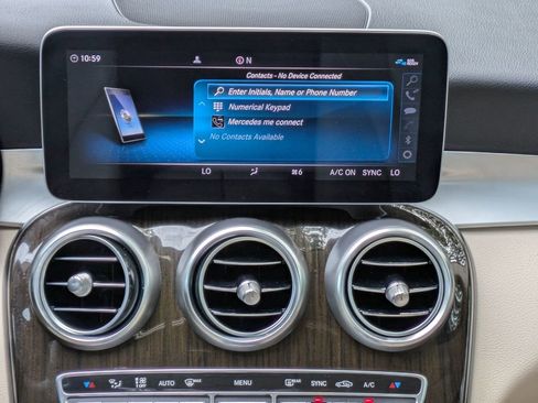 Used 2019 Mercedes-Benz C 300 Sedan image 17