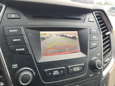 Used 2014 Hyundai Santa Fe GLS w/ Premium Package 05 FWD image 16
