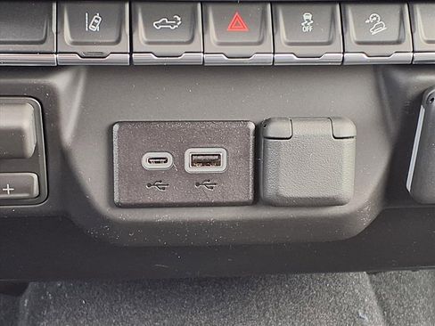 New 2026 Chevrolet Silverado 2500 Custom w/ Custom Convenience Package image 18