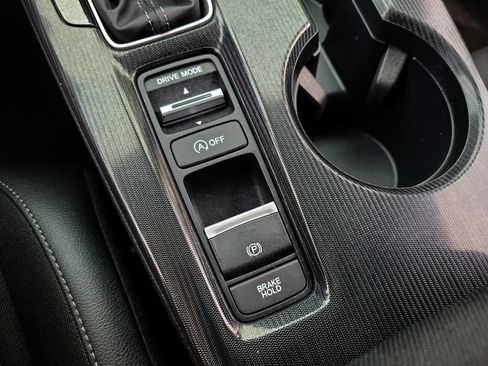 Used 2025 Honda Civic Sport image 25