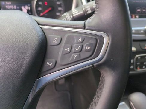 Used 2023 Chevrolet Equinox LT FWD image 30