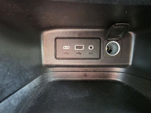 Used 2022 Chevrolet Equinox LT image 22