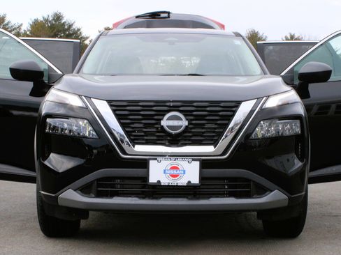 Used 2023 Nissan Rogue S AWD/4WD image 6