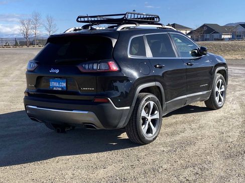 Used 2019 Jeep Cherokee Limited image 12