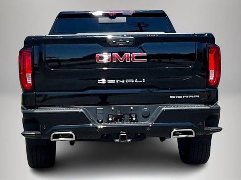 Used 2024 GMC Sierra 1500 Denali image 6