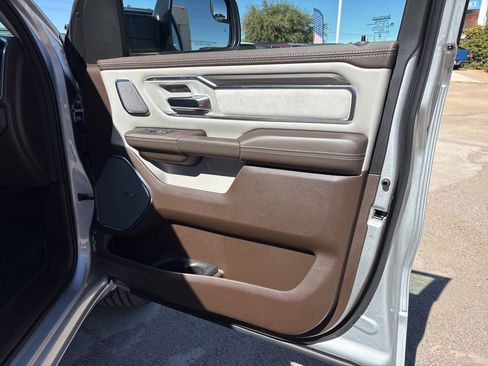 New 2026 RAM 1500 Laramie AWD/4WD image 25
