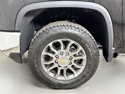 New 2026 Chevrolet Silverado 2500 LTZ w/ LTZ Premium Texas Edition image 19