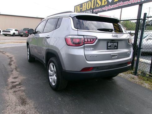 Used 2019 Jeep Compass Latitude w/ Popular Equipment Group image 12