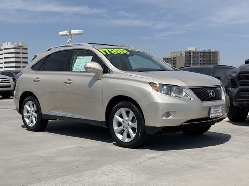 Used 2012 Lexus RX 350 FWD w/ Premium Pkg image 2