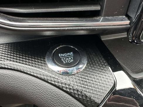 Used 2023 Ford Explorer ST image 15