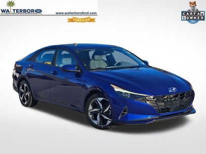 Used 2023 Hyundai Elantra SEL w/ Convenience Package