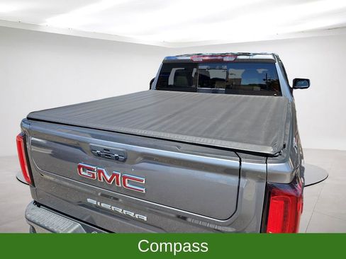 Used 2019 GMC Sierra 1500 SLT w/ SLT Premium Plus Package AWD/4WD image 33