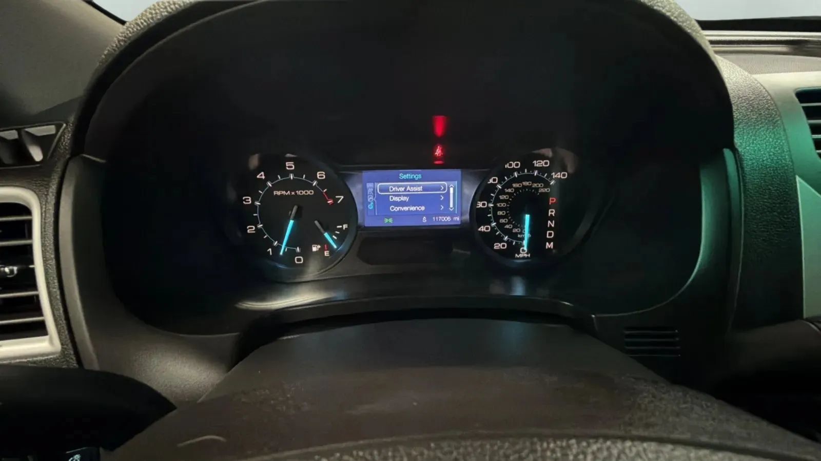 Used 2015 Ford Explorer XLT FWD image 11