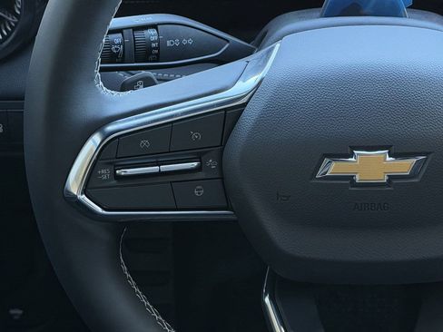 New 2026 Chevrolet Blazer EV LT w/ Super Cruise Package FWD image 12