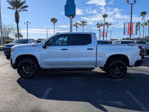 Used 2021 Chevrolet Silverado 1500 LT Trail Boss w/ Bed Protection Package image 7