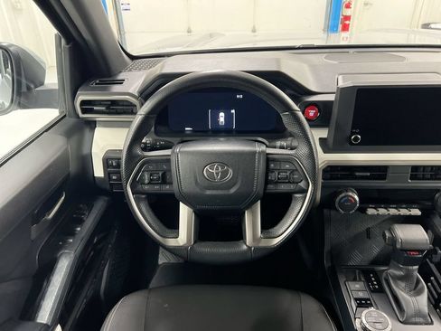 Used 2024 Toyota Tacoma TRD Off-Road AWD/4WD image 11