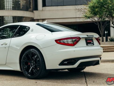 Used 2013 Maserati GranTurismo Sport image 48