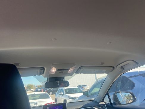 Used 2025 Toyota RAV4 XLE image 11