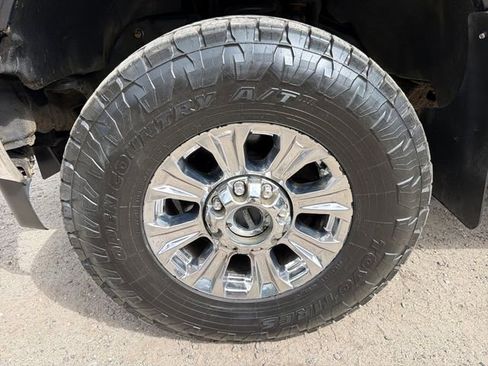 Used 2019 Ford F250 XLT w/ XLT Premium Package AWD/4WD image 33