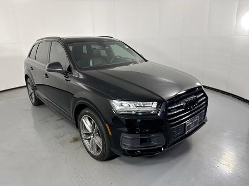 Used 2018 Audi Q7 3.0T Prestige w/ Prestige Package AWD/4WD image 3