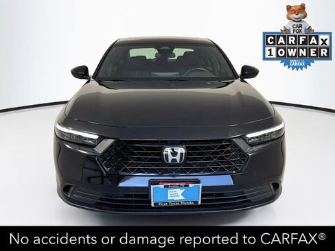 Used 2023 Honda Accord Sport image 2