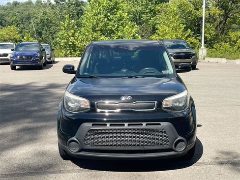 Used 2016 Kia Soul w/ Option Group 020 FWD image 8