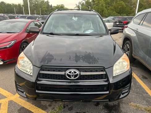 Used 2011 Toyota RAV4 4WD w/ Upgrade Value Pkg image 2