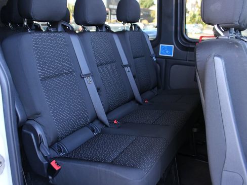 Used 2019 Mercedes-Benz Sprinter 2500 image 15
