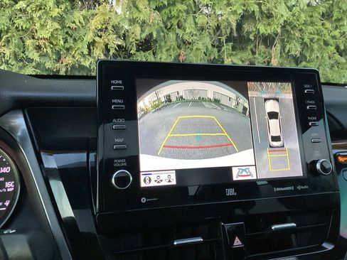 Used 2021 Toyota Camry XSE image 16