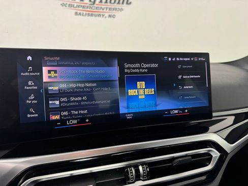 Used 2023 BMW 330i Sedan w/ Premium Package image 16